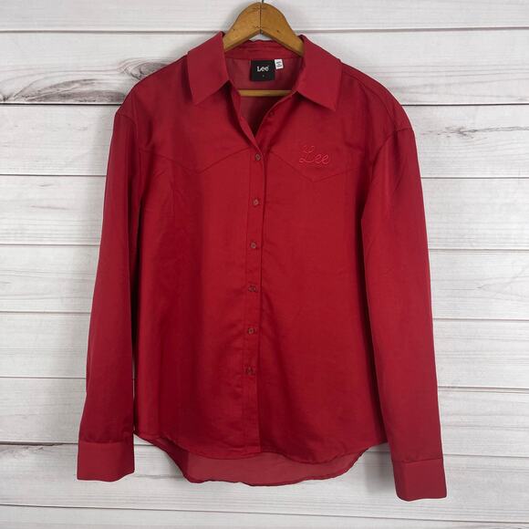 ANTHROPOLOGIE LEE Embroidered Red Satin Feel Button Down Long Sleeve Small‎ - Picture 1 of 9